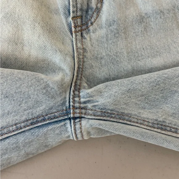 American Eagle Highest Rise Baggy Straight Jeans Light Wash Size 24 - Picture 12 of 13